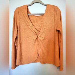 💥4 for $30💥 Bluenotes BNWT orange long sleeve twist front waffle knit top  SM
